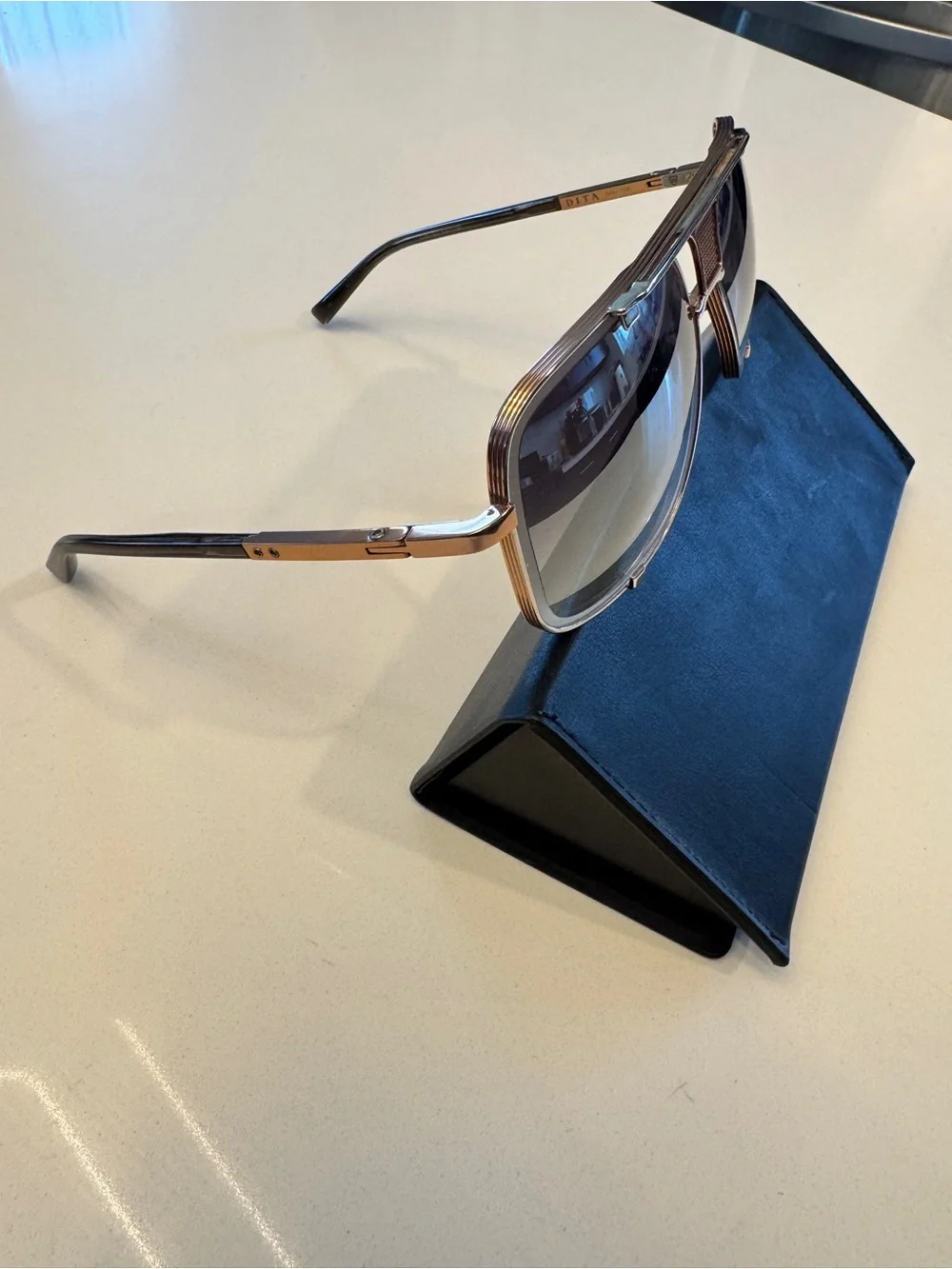 DITA MACH-FIVE White Gold - Blue Lenses